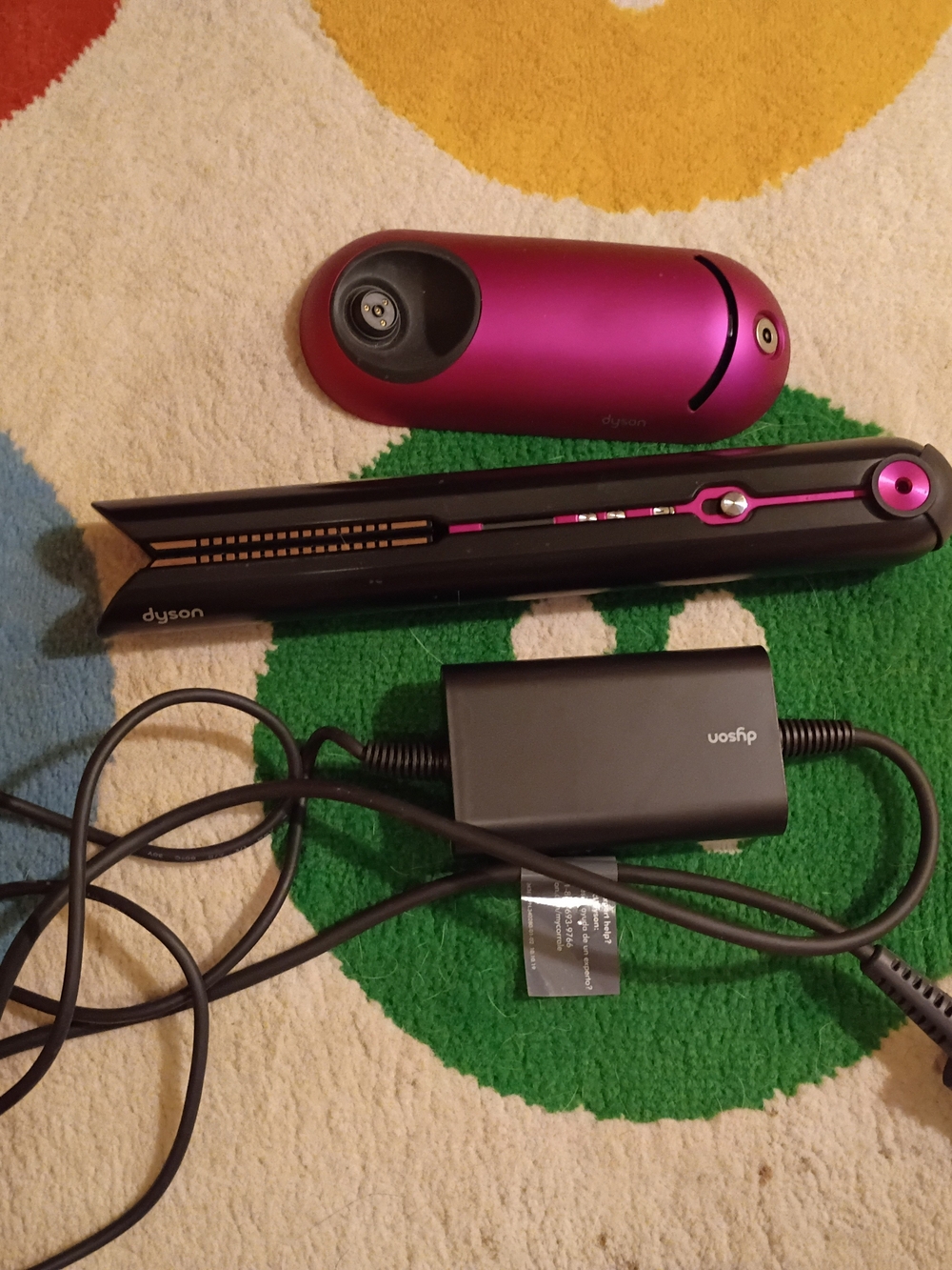 Dyson hair straightener Metallic Fuchsia and Black